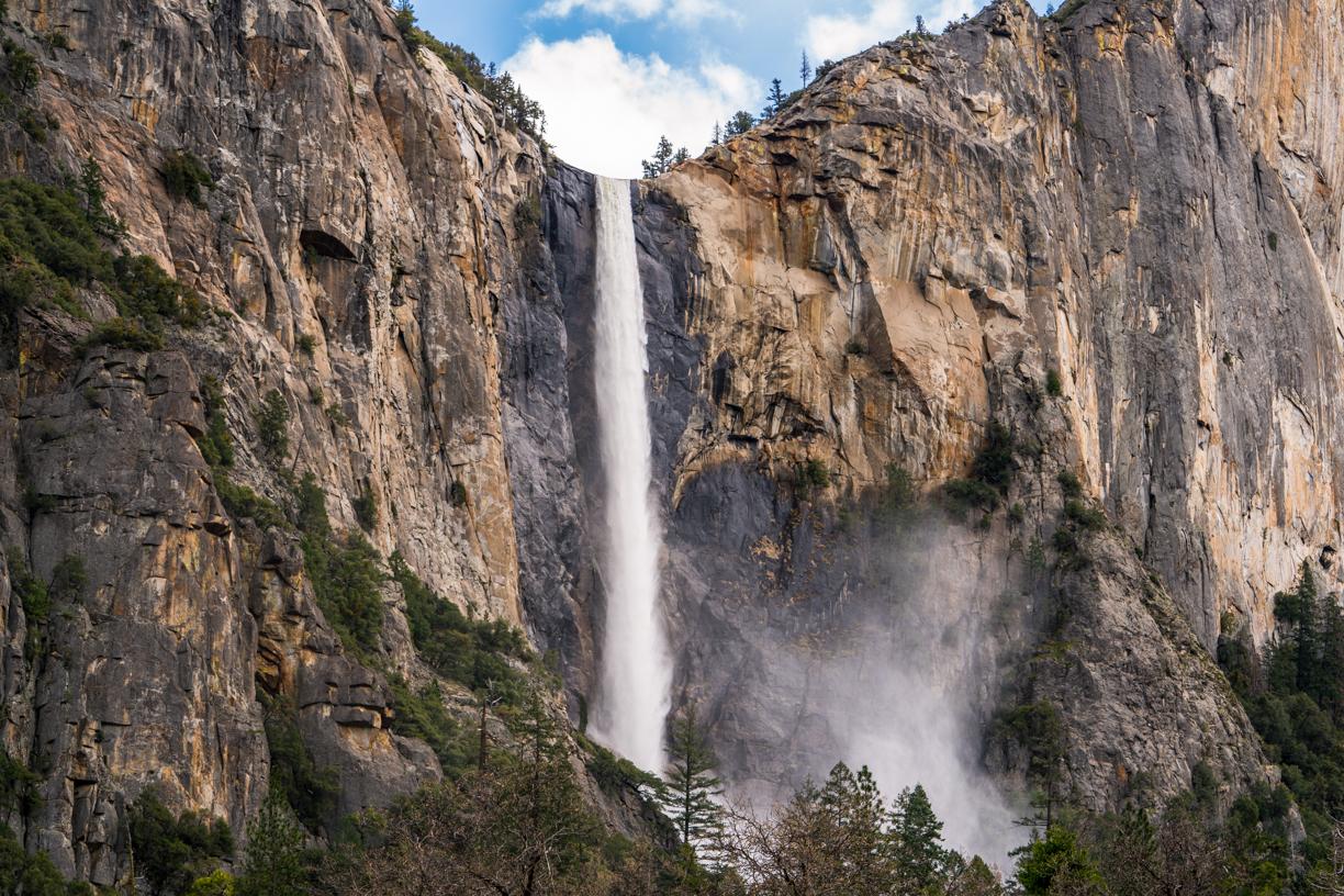 Bridalveil Fall Trail